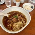 濃厚魚介らぅ麺 純 - 冷やしらぅ麺 並¥880。ごはん 小¥120。