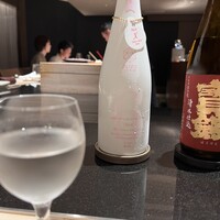 鮨m - 
