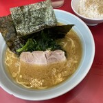 武蔵家 - 並ラーメン730円