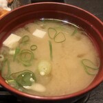 食べ・飲み・食事処 とくとく - 味噌汁接写