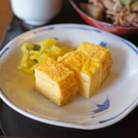 浅草むぎとろ 本店 - むぎとろバイキング 1500円 の玉子焼き