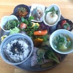 ペニーレーン - 2013年10月 お肉のプレートを雑穀米で