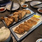 炭火焼専門食処 白銀屋 - 