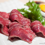 熟成和牛焼肉エイジング・ビーフ - コールドステーキ　ユッケスタイル【2013年9月】