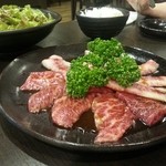 炭火焼肉 やまもと - 