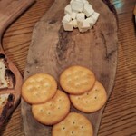 近江牛STEAK＆GRILL BISTECCA - ビスケット&チーズ