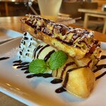 ロッキーガーデン - ワッフル
      　単品¥550/ドリンク付き¥750