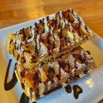 ロッキーガーデン - ワッフル
      　単品¥550/ドリンク付き¥750