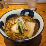 鍋と酒菜 はま岡 - 醤油ラーメン