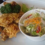 和洋レストラン・居酒屋 パーティーハウス - 2023.6　唐揚げ定食の唐揚げ
