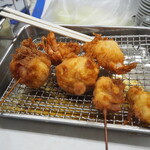 てんぐ - 串かつたち（ベーコンタマゴ、エビ、串かつ）