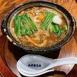 山本屋本店 - スタミナもつ入り味噌煮込うどん