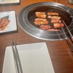 焼肉 芯々 - カルビ