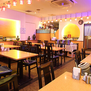A calm and authentic Chinese restaurant that can accommodate small to large groups.
