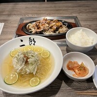 焼肉&手打ち冷麺 二郎 KANAYAMA - 