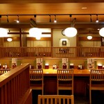 銀座 木屋 - 店内光景。