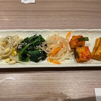 近江うし 焼肉 にくTATSU 青山本店 - 