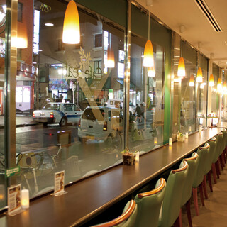 カフェリーフ_2