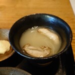 Sumiyakiyakitori hinotetu - 鶏のスープ