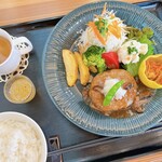 森の家 - 和風ハンバーグセット¥1300✨