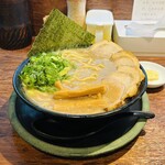 博多とんこつ 天神旗 - 極老とんこつ