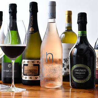 Special wines selected by sommeliers◆Enjoy pairing with food