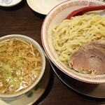 金町製麺 - 魚介背脂ニンニクつけ麺