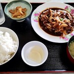 とりぜん食堂 - 焼肉定食
