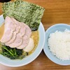 横浜ラーメン　武蔵家 北千住店