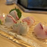 天史朗鮨 - お刺身盛り合わせ（まつ鯛、真鯛昆布締め、平目、カマス）