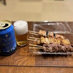 やきとり 静 - ◎ビールに焼き鳥は最高！