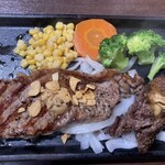 いきなりステーキ - 左 サーロイン 右 ミスジ