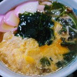 Daidou sarashina - 令和5年9月
                        ランチタイム(11:00〜13:30)
                        更科定食 税込850円
                        かまぼこ、山菜、わかめ、玉子、鶏肉などがトッピングされた蕎麦、ご飯、冷奴、漬けもの