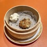 瑞麟 - 点心2種盛り合わせ　ニラ饅頭/叉焼饅