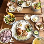 菜屋cafe doi - 