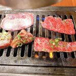 焼肉もとやま  - 