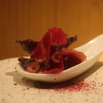 RISTORANTE IL NODO - 逗子小坪漁港の真タコ ビーツ ワンスプーンアップ