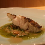 RISTORANTE IL NODO - 逗子小坪漁港かず丸さんのクエ 玉ねぎ ピーマン バジルアップ