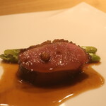 RISTORANTE IL NODO - 京都七谷鴨ロース 稲藁 麦藁アップ