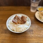 Kiyokuraiken - 味噌味のしっかり染み込んだ豚焼肉。旨い。