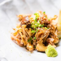 せせりときのこの七味焼き Chicken neck blended spices grill