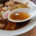 Jukusei Chuukasoba Akane - スープ