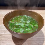 おいしいお酒とお菜のきっちん 翔家 - 日替わりランチ：味噌汁