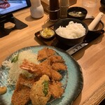 味処てっ平 - ミックス定食　ヒレ・海老・鰈・野菜