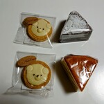 くまのしっぽ - お菓子たち