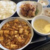 ろぉしゃん - ろぉしゃんランチ 1210円
A 陳麻婆豆腐
B 若鶏の唐揚げ 甘酢ソースがけ