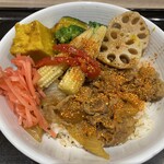 Yoshinoya - 2023/09/12
                        牛丼ON野菜 つゆだく 657円
                        ✳︎牛ポ 1P