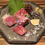 Akami Yakiniku Ushio - 1番上から サガリ センマイ ハラミ ハツ 馬ヒレ(馬ヒレすごく美味しい)1700円ちょい