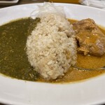 若草カレー本舗 - あいがけカレー（若草、チキン）