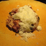 yokoyama - 葉鰹 焼茄子と紫唐辛子のコラトゥーラ（イタリアの鰯の魚醬）のマリネ 新生姜のシャーベット 鰹節